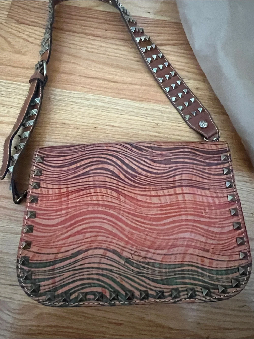 Patricia Nash Orange-Brown Wave Pattern Leather Shoulder Bag